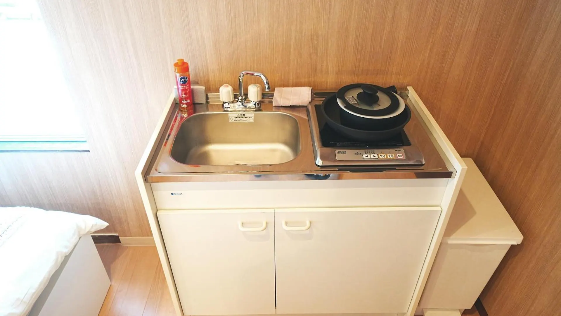Apartment Relax Osaka Cozy Design Condo 1Min Daikokucho